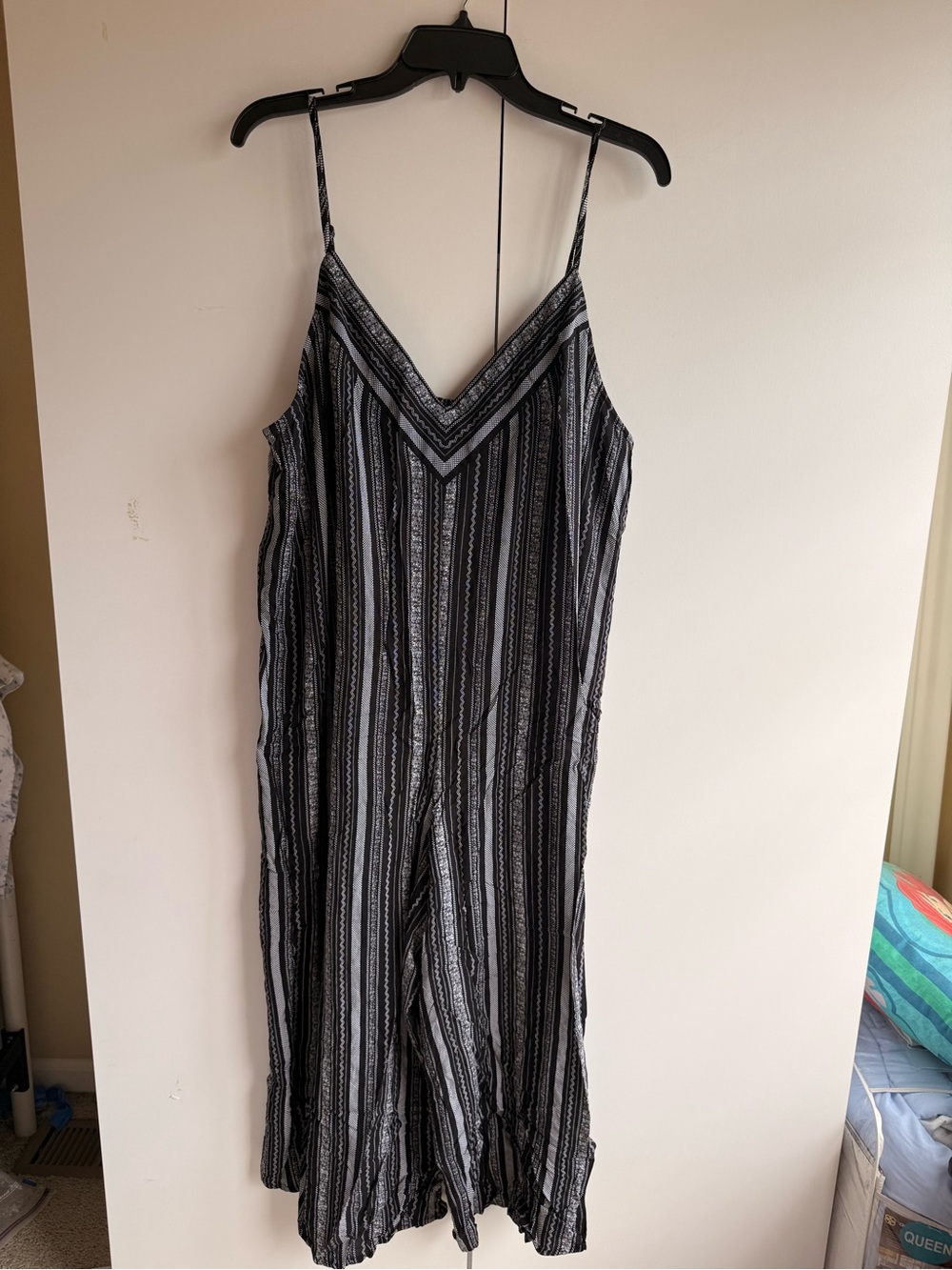 Xhilaration Black & Gray Striped Wide-Leg Jumpsuit